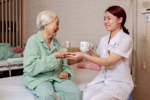 CHĂM SÓC TỨC THỜI